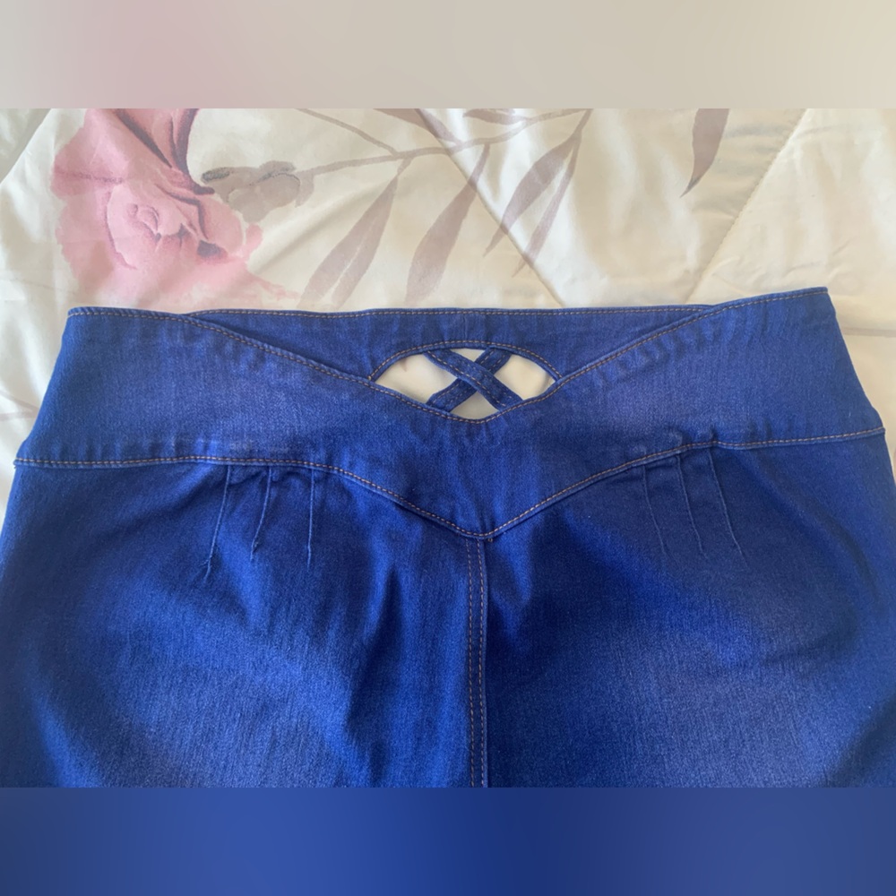 BELLA Deep Blue Skinny Jeans - Picture 9 of 11